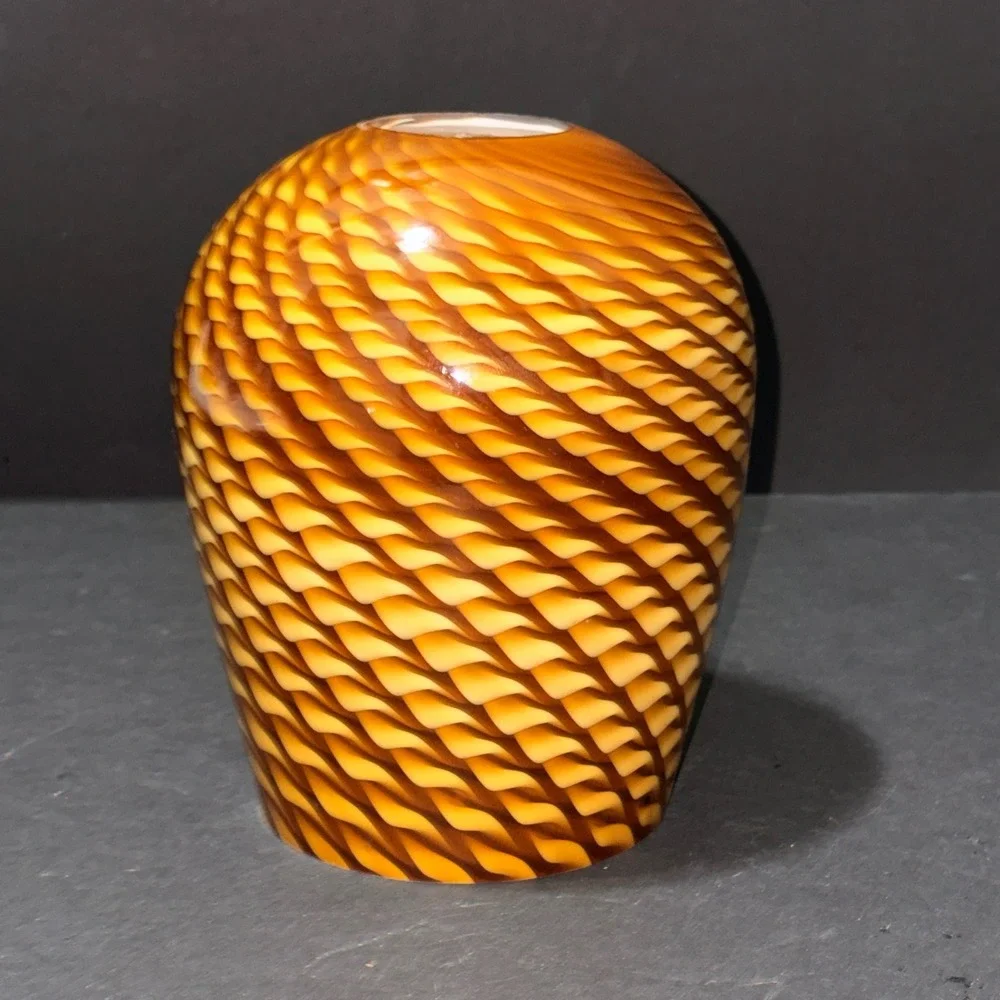 Amber Yellow Swirl Art Glass Lamp Shade Ribbed Hand Blown Replacement Globe 6